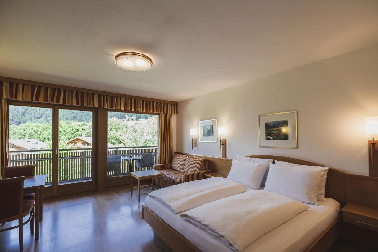 Hotel Broetz Rasùn di Sotto Buitenkant foto