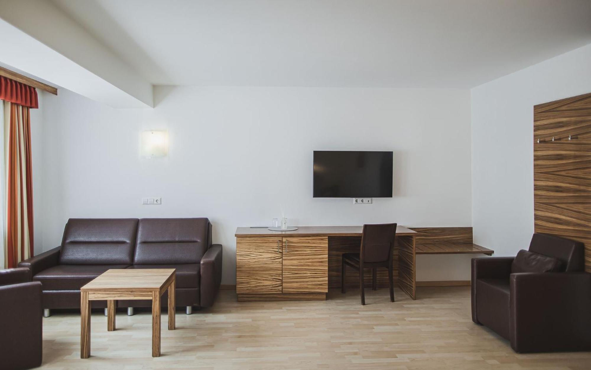 Hotel Broetz Rasùn di Sotto Buitenkant foto