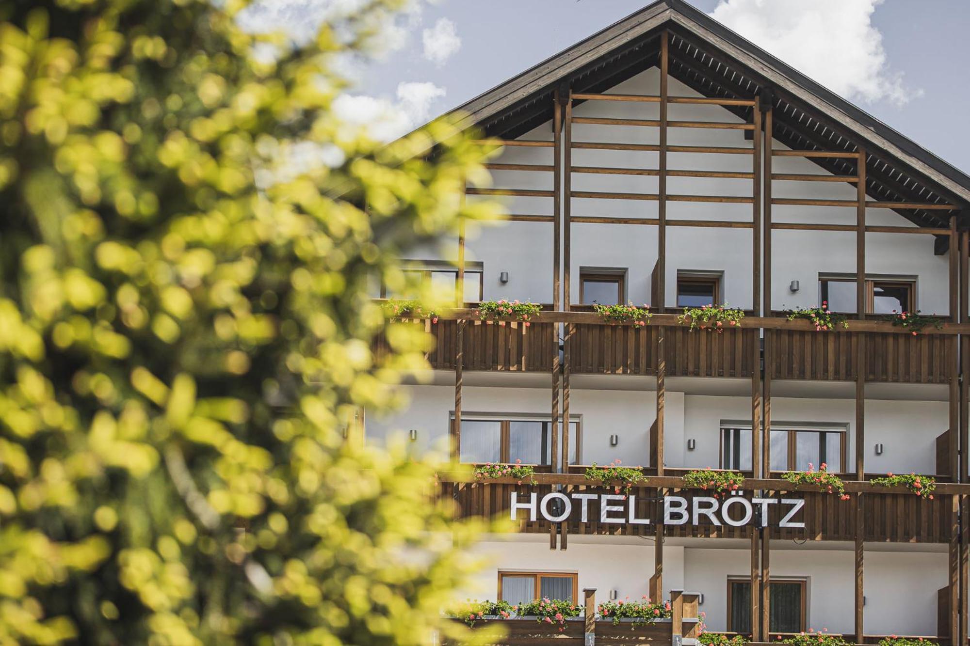 Hotel Broetz Rasùn di Sotto Buitenkant foto